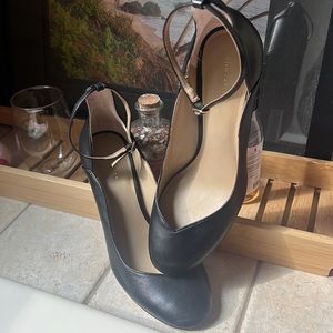 Black Ann Taylor 3.5 inch heels